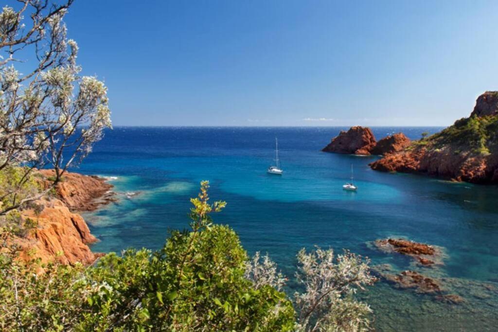 Dans Un Cadre D'Exception, Vue Mer Panoramique A Agay Cote D'Azur, Village Vacances Cap Esterel, T2 Avec Jardin, Golf, Climatisation, Wifi, 5 Piscines Saint-Raphaël Exterior foto