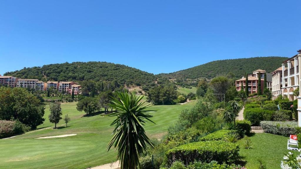 Dans Un Cadre D'Exception, Vue Mer Panoramique A Agay Cote D'Azur, Village Vacances Cap Esterel, T2 Avec Jardin, Golf, Climatisation, Wifi, 5 Piscines Saint-Raphaël Exterior foto