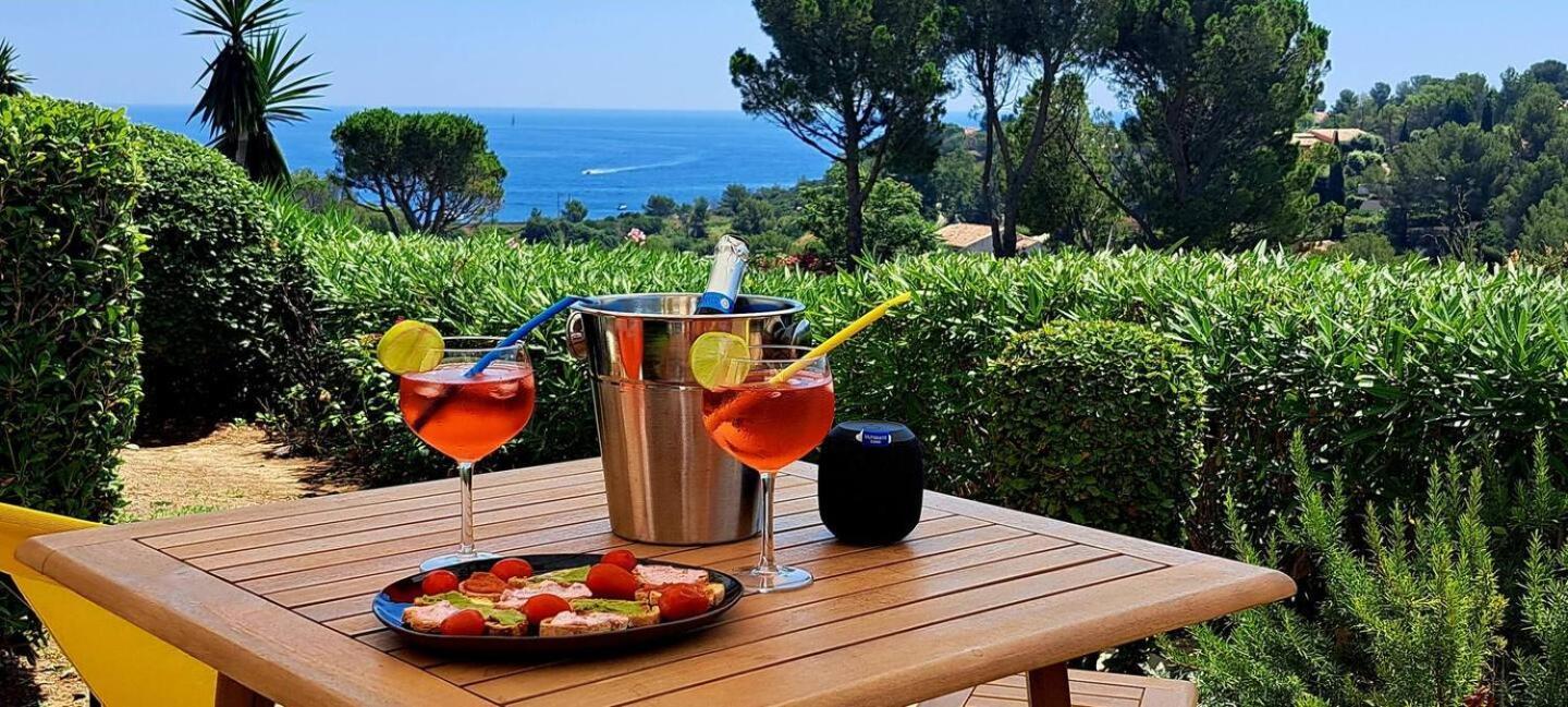 Dans Un Cadre D'Exception, Vue Mer Panoramique A Agay Cote D'Azur, Village Vacances Cap Esterel, T2 Avec Jardin, Golf, Climatisation, Wifi, 5 Piscines Saint-Raphaël Exterior foto